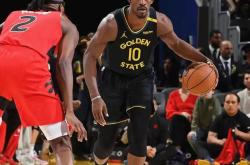 开云体育官方网站-包含热火队负于骑士，巴特勒：发挥不尽如人意的词条