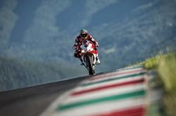 开云体育-极速与狂沙，当F1争冠战火燃至玻利维亚高原，埃及在淘汰赛的荆棘中重生