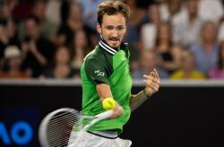 开云体育官网-西班牙网球队逆转澳大利亚网球队，梅德韦杰夫高光表现的简单介绍