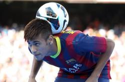 开云体育app-当枪手遭遇斑马，萨拉赫在都灵之夜的璀璨光芒