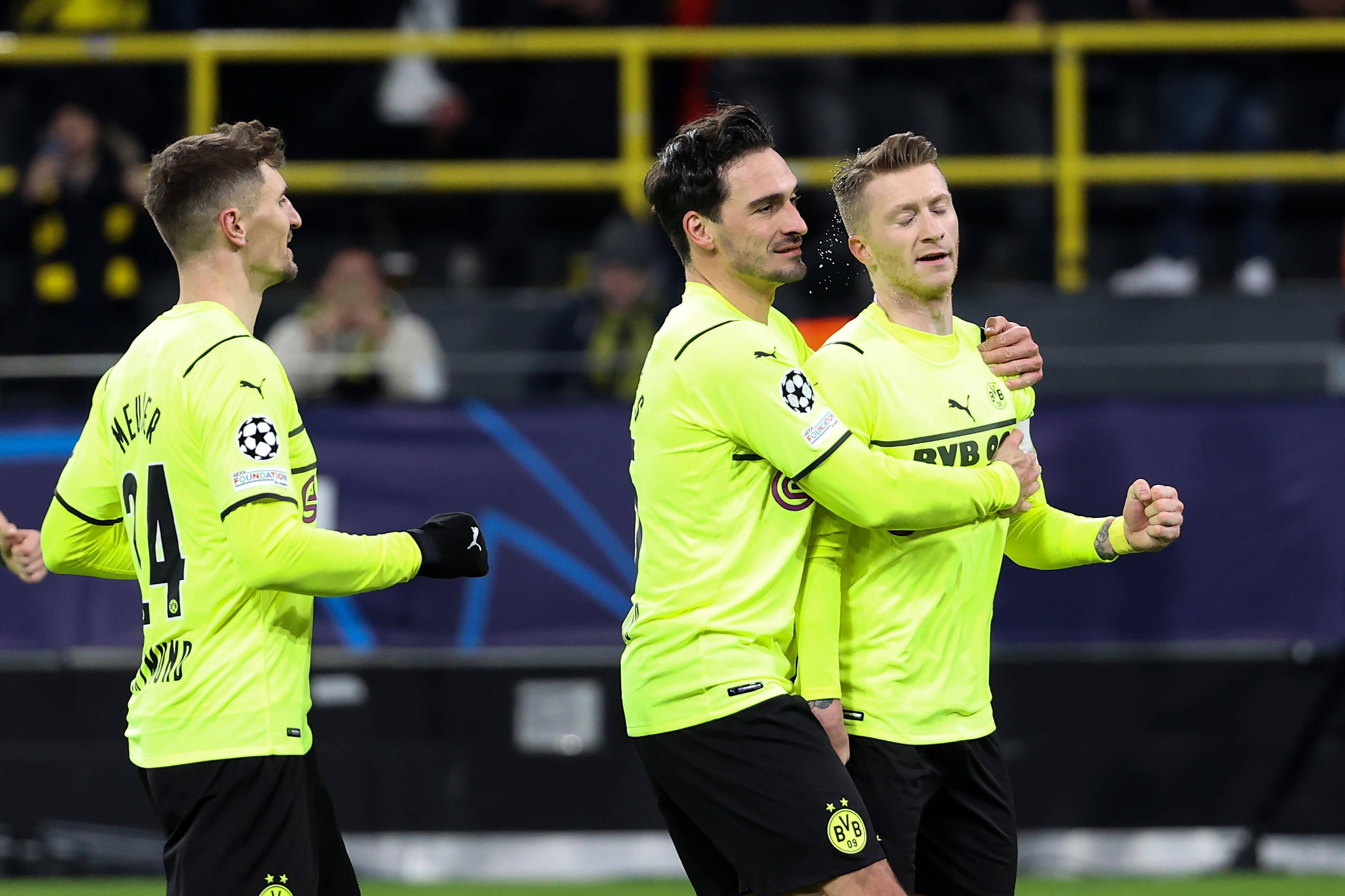 包含多特蒙德翻盘中国,埃尔林惊艳世界的词条 包含多特蒙德翻盘中国,埃尔林惊艳世界的词条