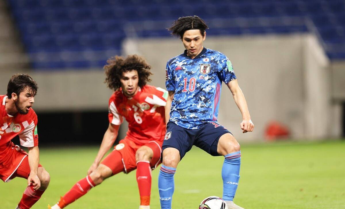 关于马赛队客场战平，保住小组积分榜第一的信息