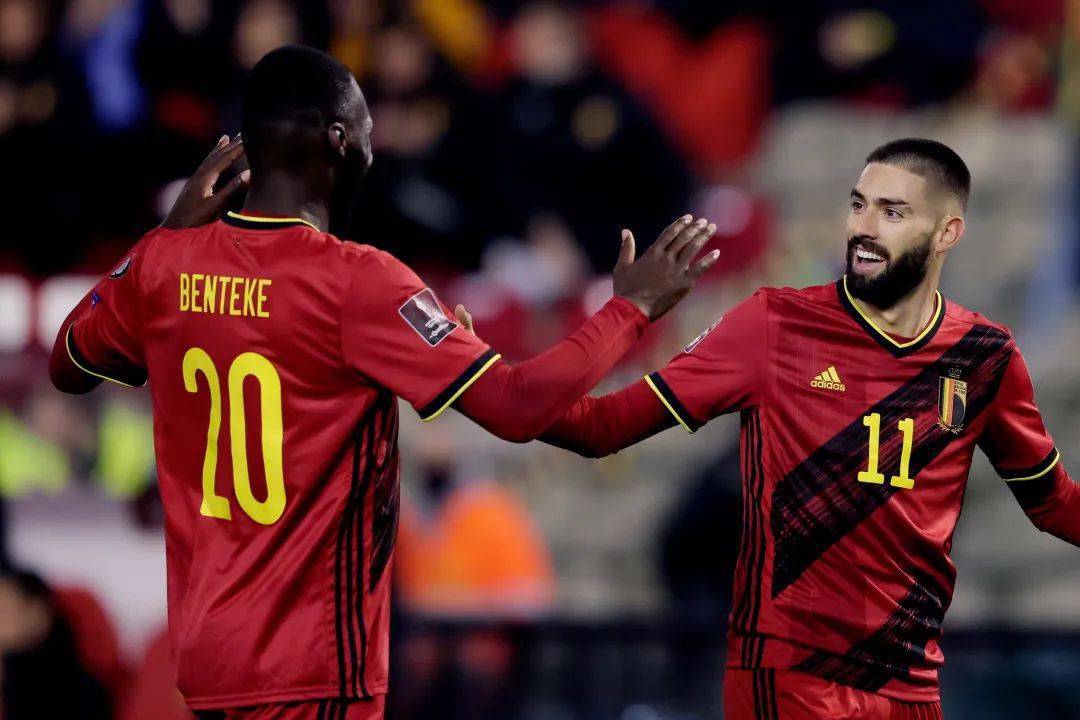 包含北马其顿惊险击败荷兰,提前出线破局的词条 包含北马其顿惊险击败荷兰,提前出线破局的词条