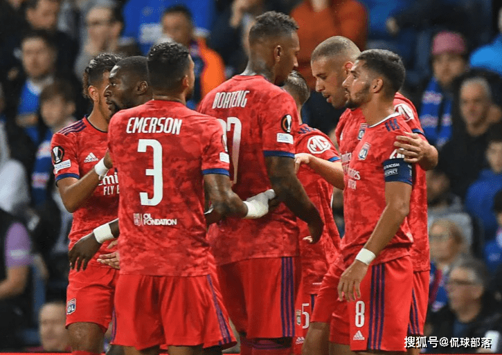 包含北马其顿惊险击败荷兰,提前出线破局的词条 包含北马其顿惊险击败荷兰,提前出线破局的词条