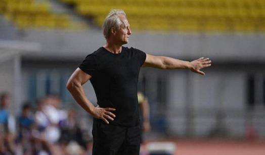 兰斯新秀赫迪尔将在亚冠比赛中首发亮相的简单介绍 兰斯新秀赫迪尔将在亚冠比赛中首发亮相的简单介绍