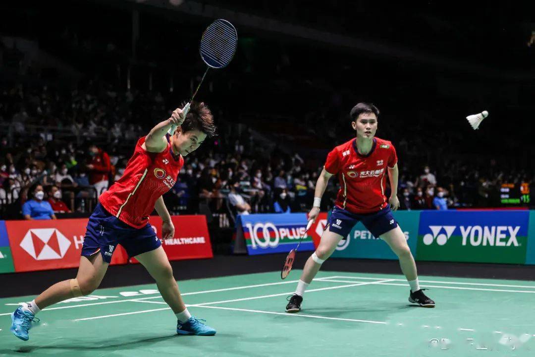 马来西亚队轻取日本队,黄鸭组合点燃赛场的简单介绍 马来西亚队轻取日本队,黄鸭组合点燃赛场的简单介绍