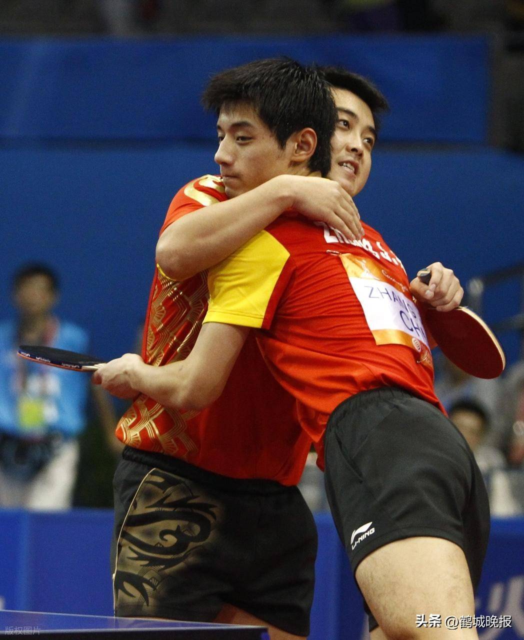 法国乒乓球队鏖战中国乒乓球队,张继科打破历史纪录的简单介绍 法国乒乓球队鏖战中国乒乓球队,张继科打破历史纪录的简单介绍