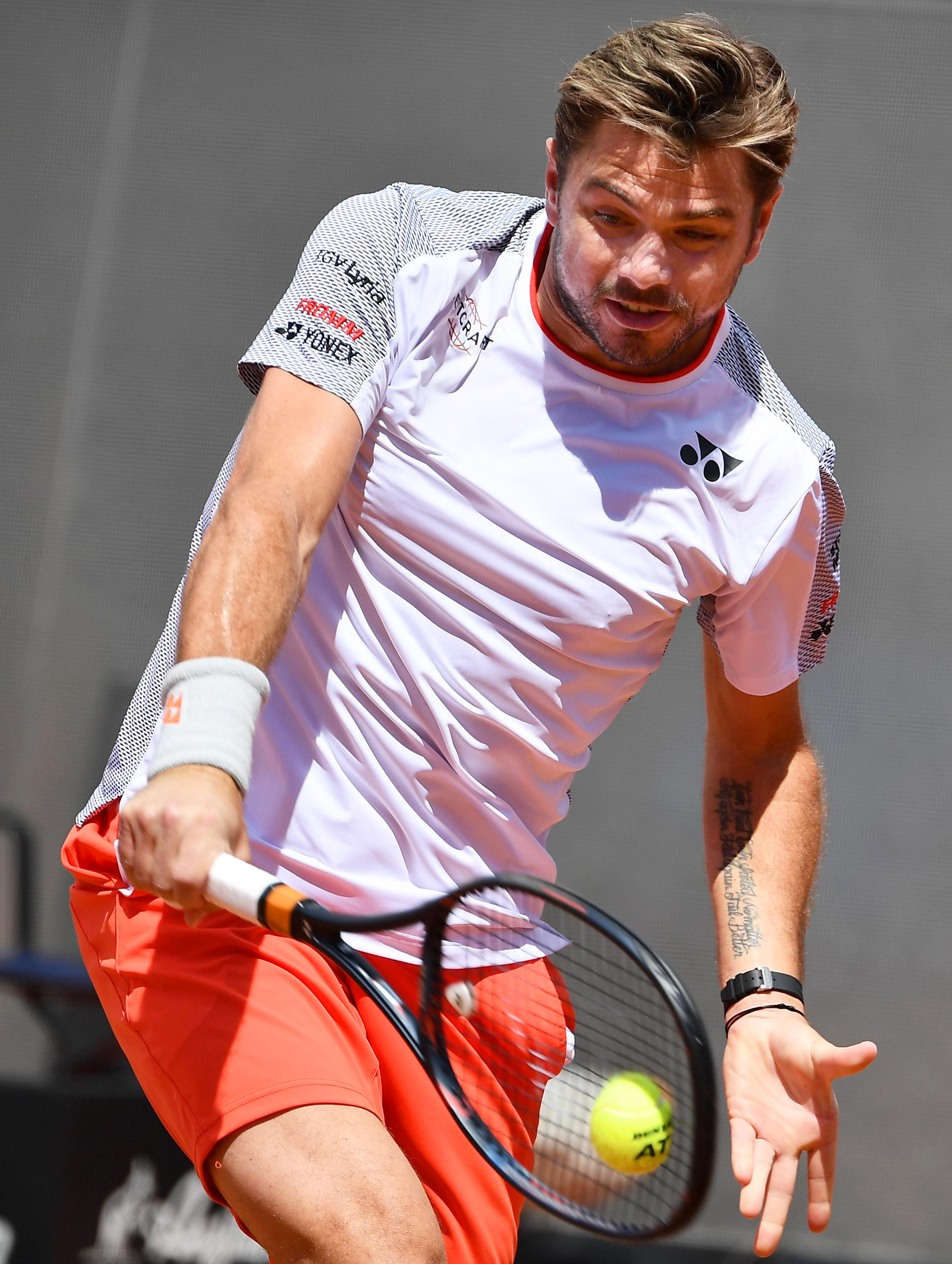 法国网球队鏖战美国网球队，瓦林卡绝境逆转的简单介绍