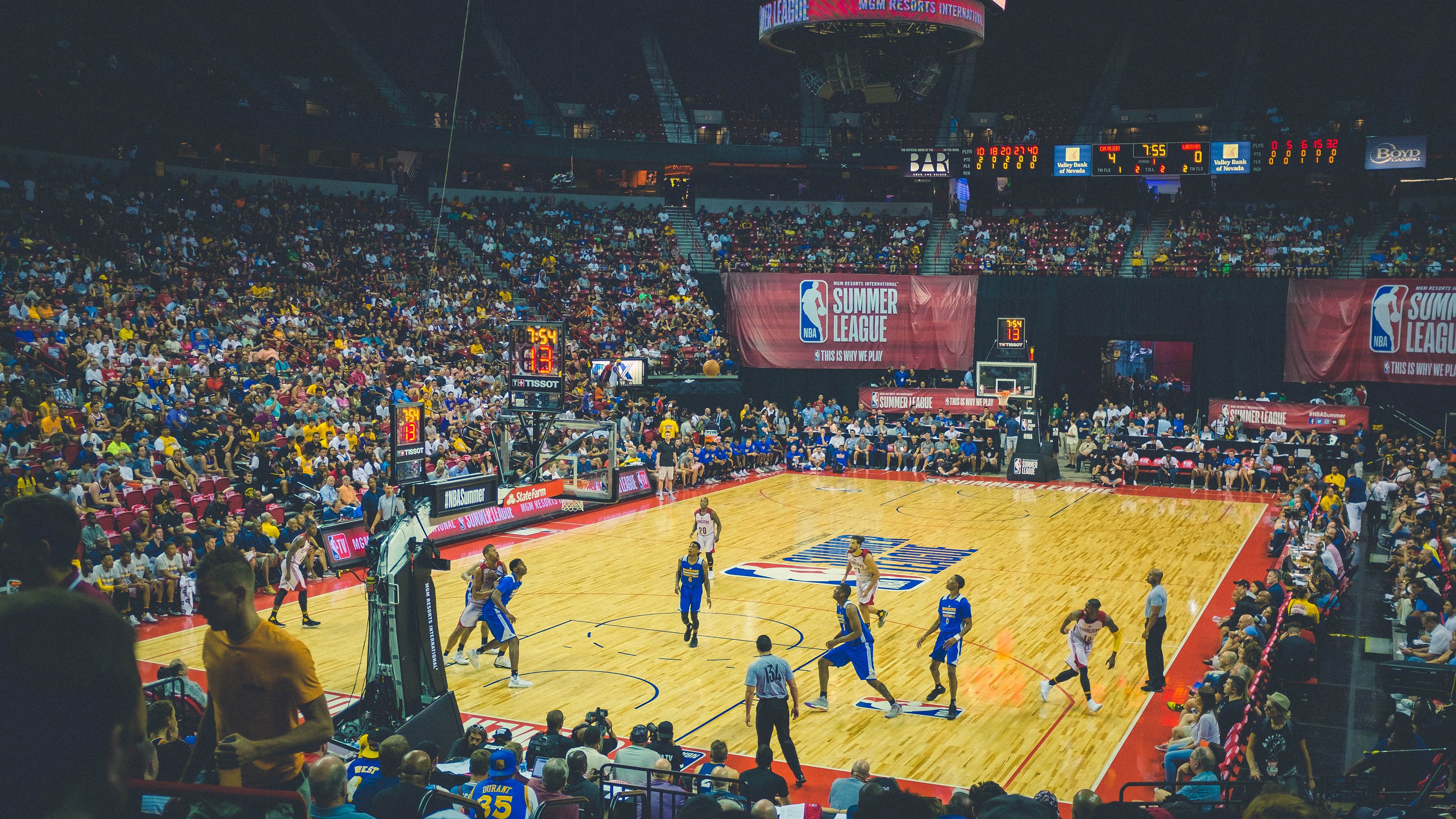 赛道与球场,保罗的接管与热火的压制