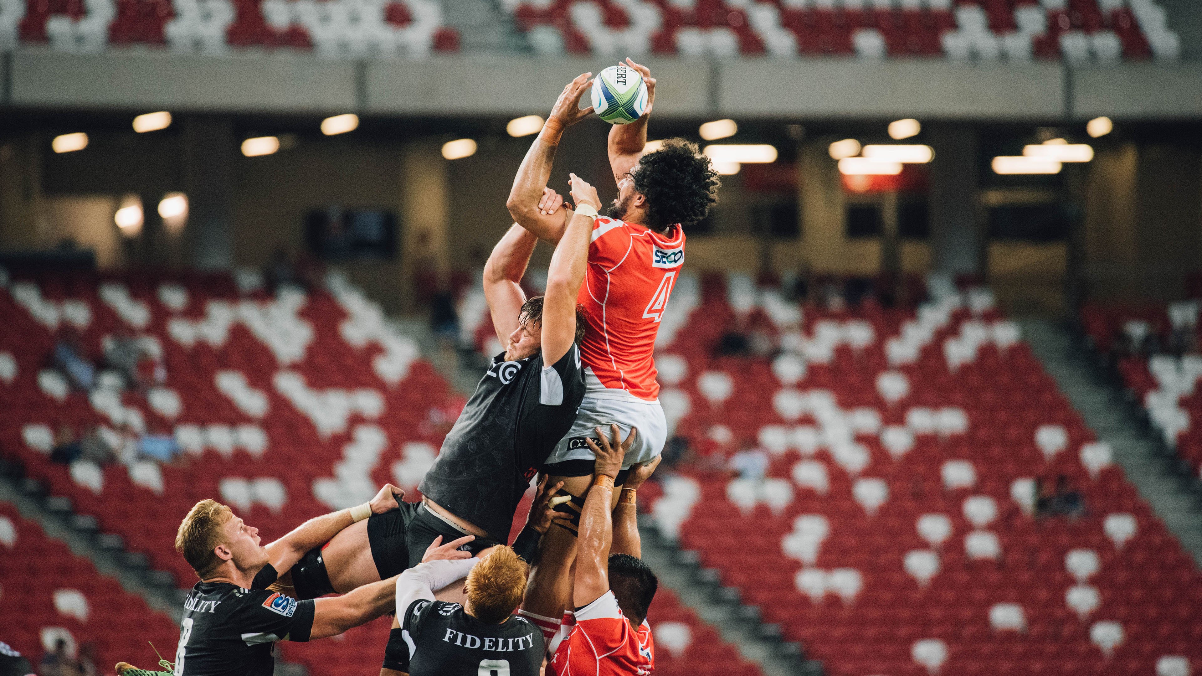 英超争冠之夜，卡塞米罗完成自我救赎