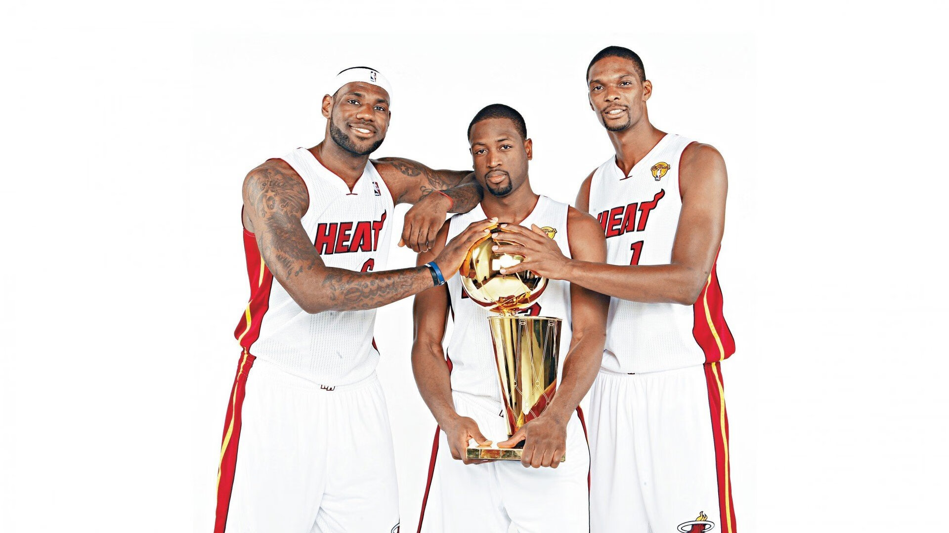 北欧冰刃破热浪,布鲁诺冠军级表现引领芬兰力克墨西哥