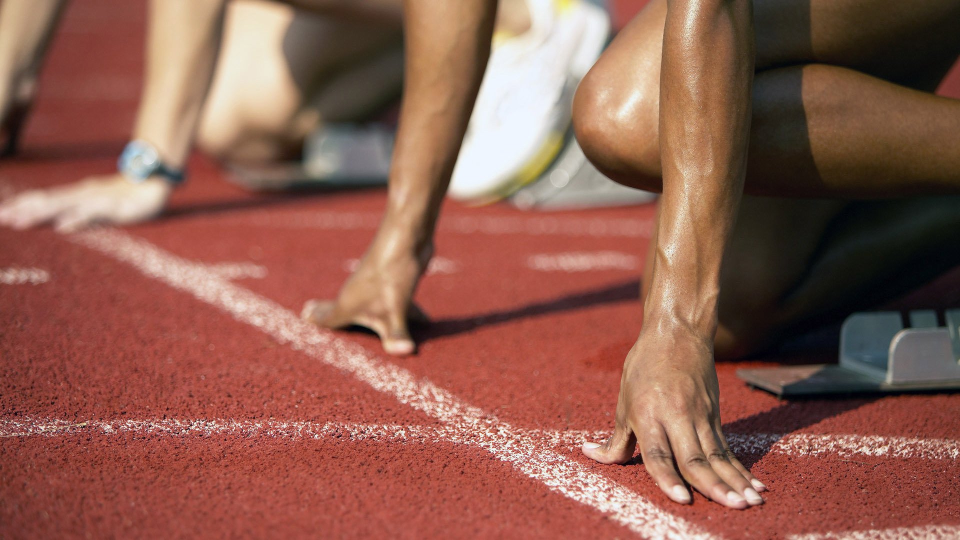 街道赛之夜的逆袭，帕尔默如何成为F1新加坡站的全场焦点